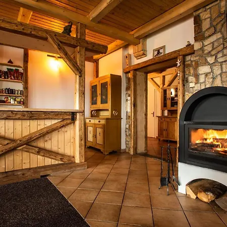 Bouda Vapenice Dolni Dvur